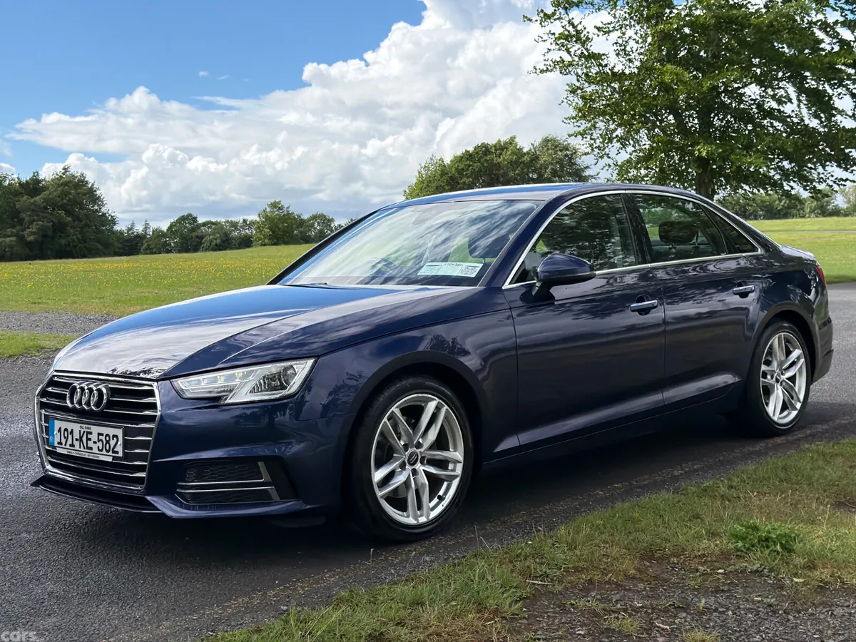 Audi A4 Saloon, Diesel, 2019, Blue