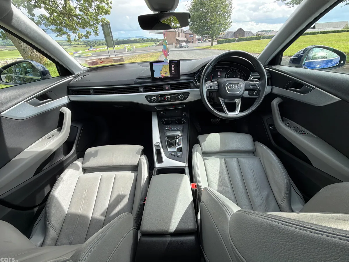 Audi A4 Saloon, Diesel, 2019, Blue