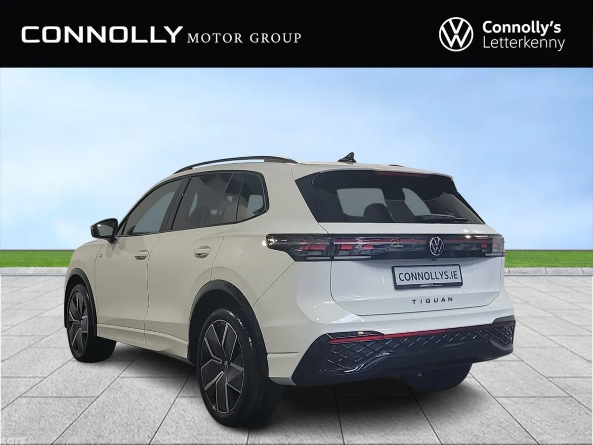 Volkswagen Tiguan Saloon, Diesel, 2026, White