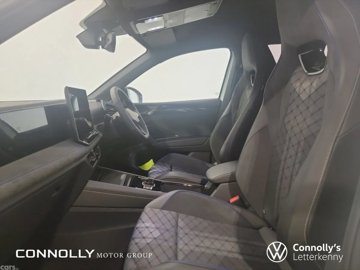 Volkswagen Tiguan Saloon, Diesel, 2026, White