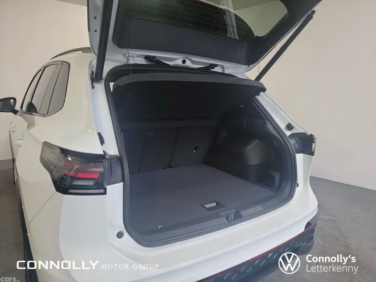 Volkswagen Tiguan Saloon, Diesel, 2026, White