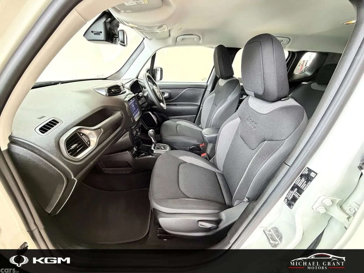 Jeep Renegade SUV, Petrol Hybrid, 2024, White