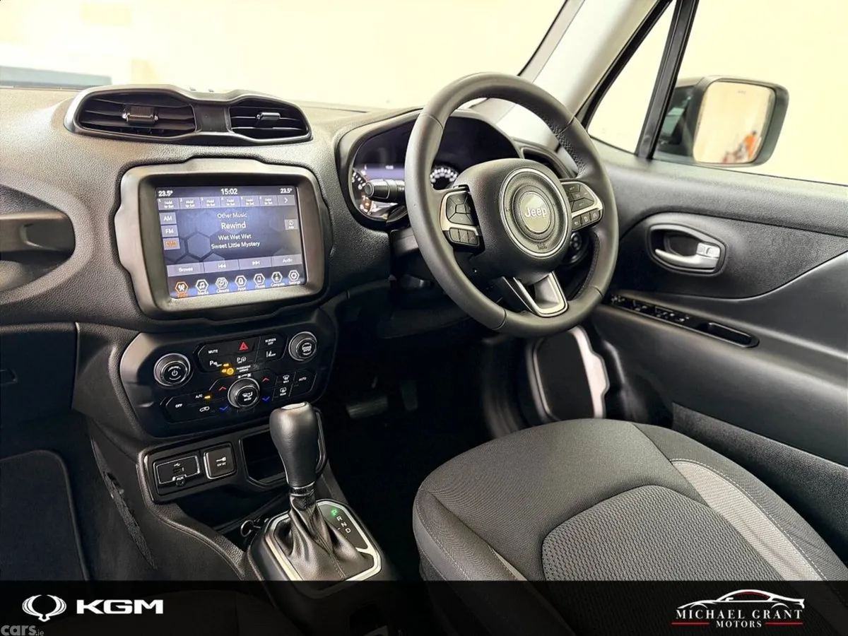 Jeep Renegade SUV, Petrol Hybrid, 2024, White