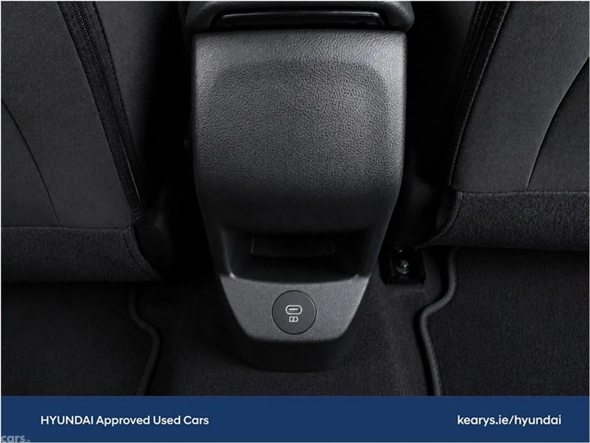 Hyundai i20 Hatchback, Petrol, 2026, White