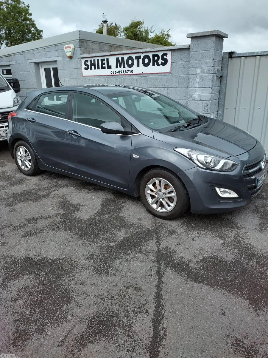 Hyundai i30 Hatchback, Diesel, 2016, Grey