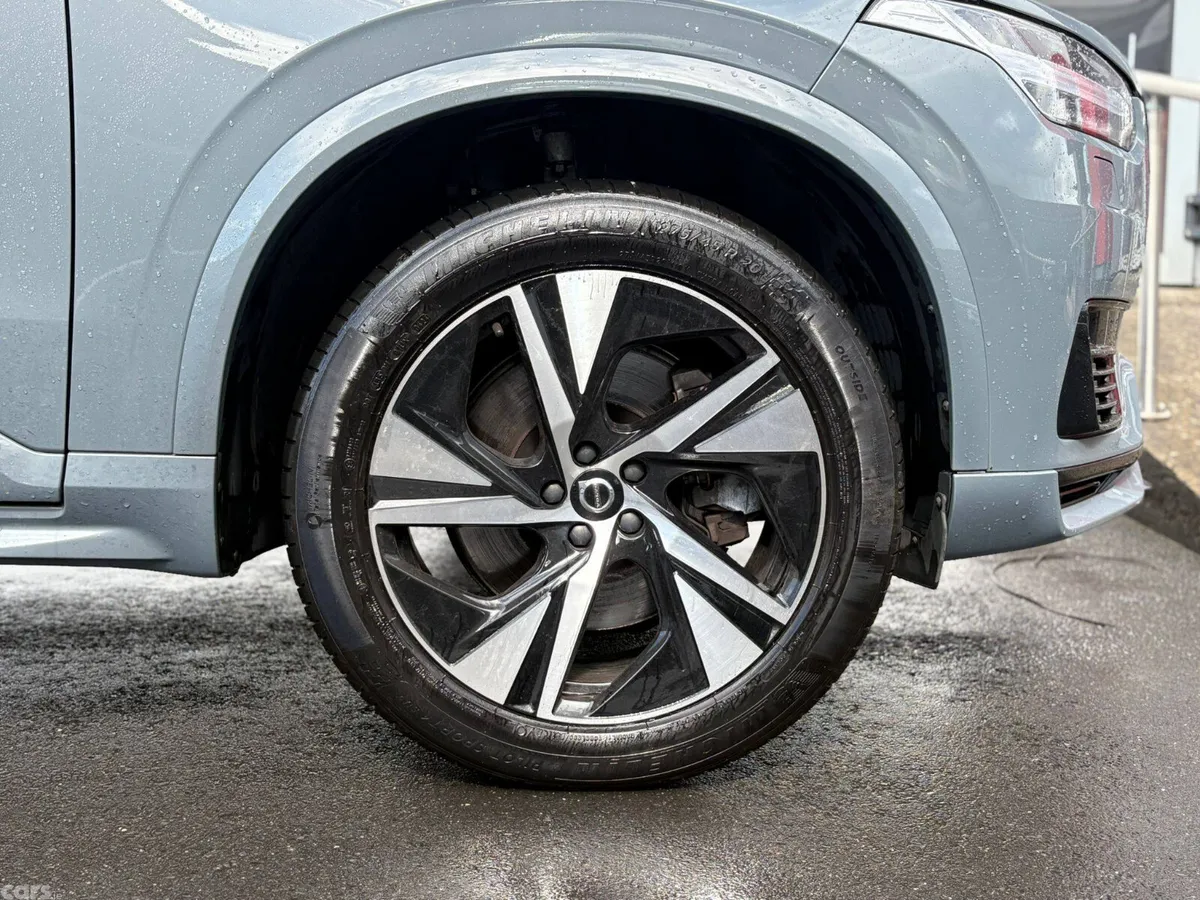 Volvo XC90 SUV, Petrol Hybrid, 2021, Grey