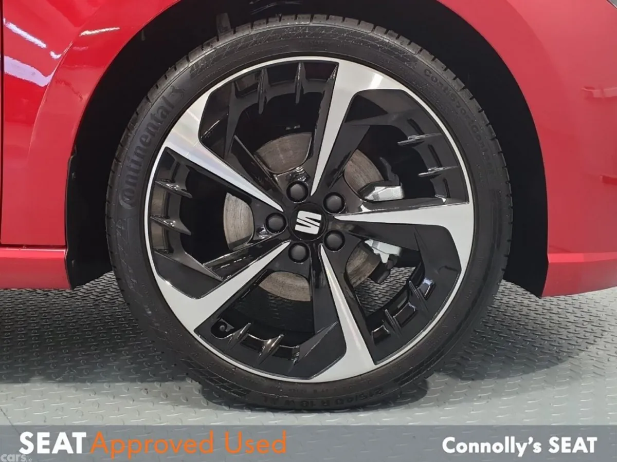 SEAT Ibiza Hatchback, Petrol, 2025, Red