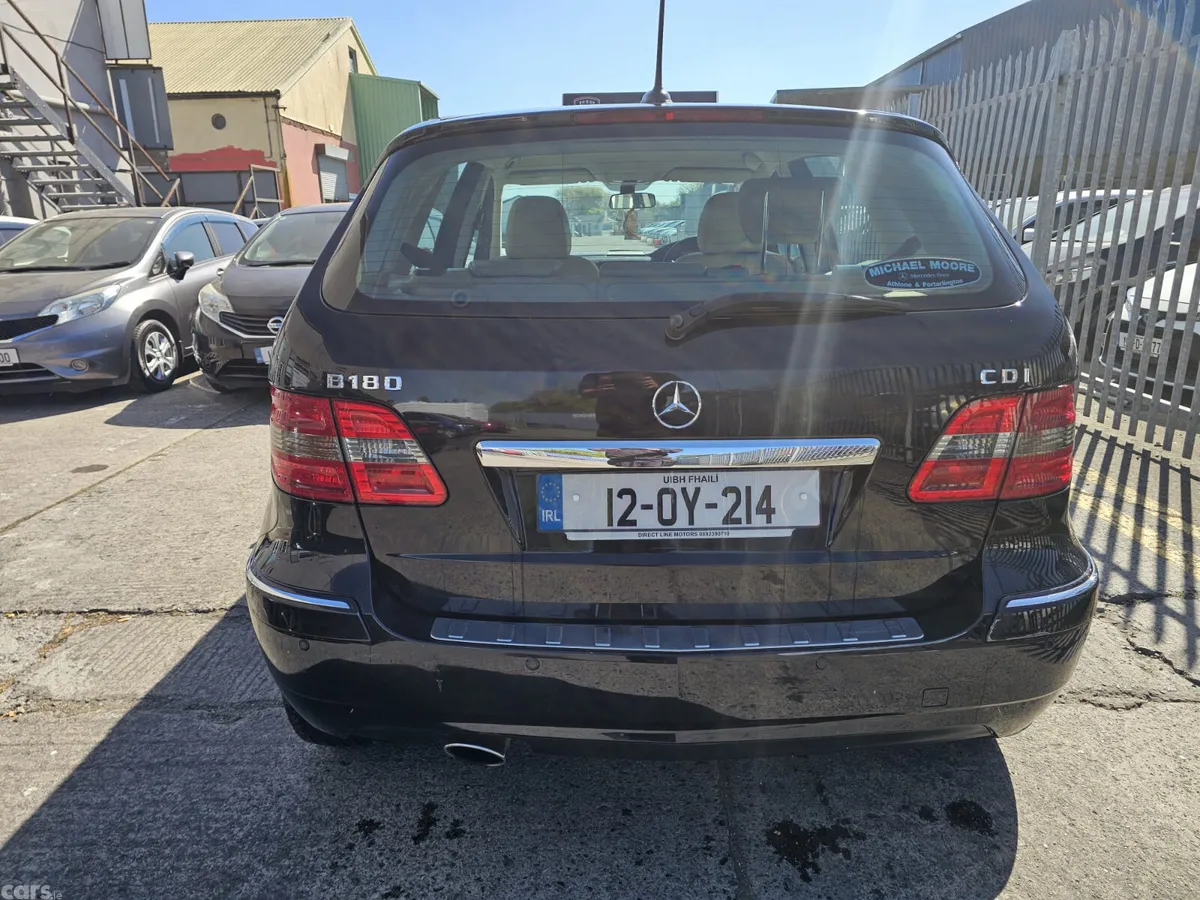 Mercedes-Benz B-Class MPV, Diesel, 2012, Black