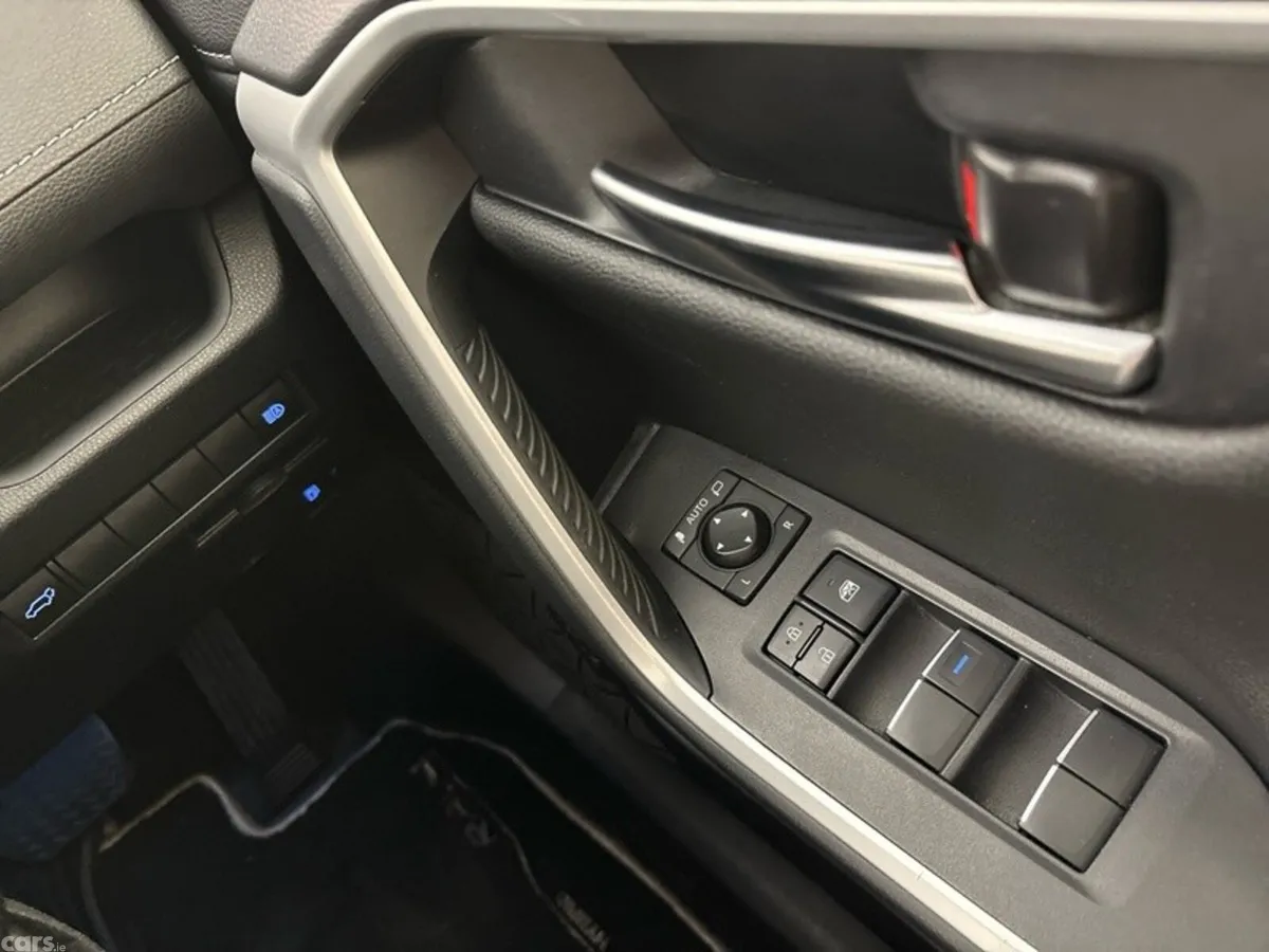 Toyota RAV4 SUV, Petrol Hybrid, 2022, Grey