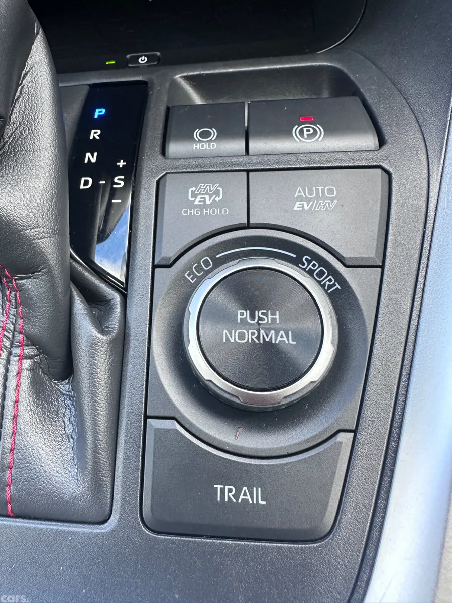 Toyota RAV4 SUV, Petrol Hybrid, 2024, Blue