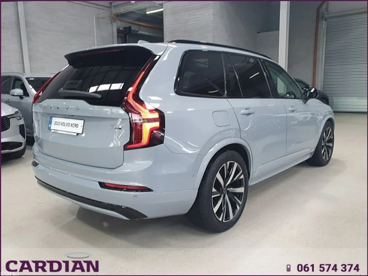 Volvo XC90 SUV, Petrol Hybrid, 2025, Grey