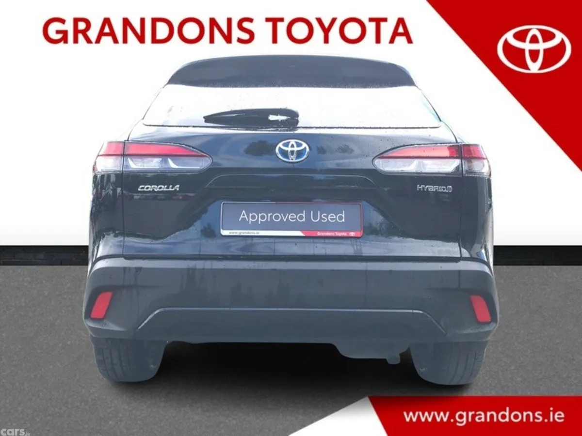 Toyota Corolla Cross Hatchback, Petrol Hybrid, 2024, Black
