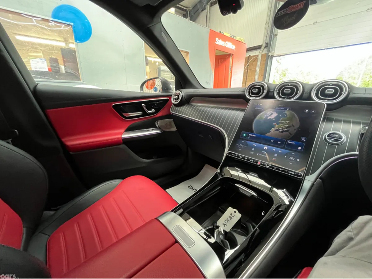 Mercedes-Benz GLC SUV, Petrol Plug-in Hybrid, 2023, Black