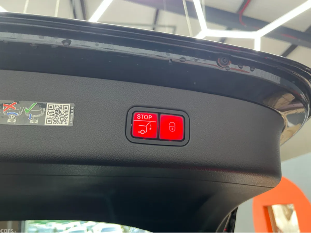 Mercedes-Benz GLC SUV, Petrol Plug-in Hybrid, 2023, Black