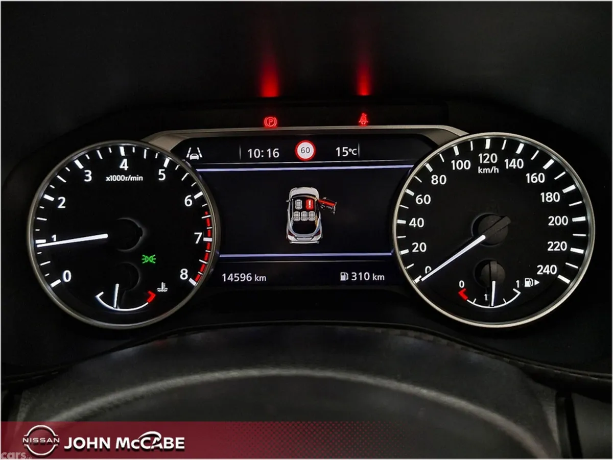Nissan Juke MPV, Petrol, 2025, Grey