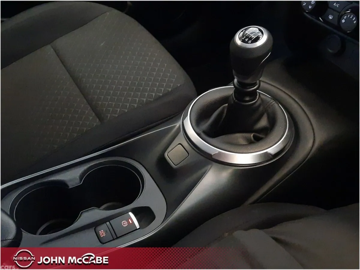 Nissan Juke MPV, Petrol, 2025, Black