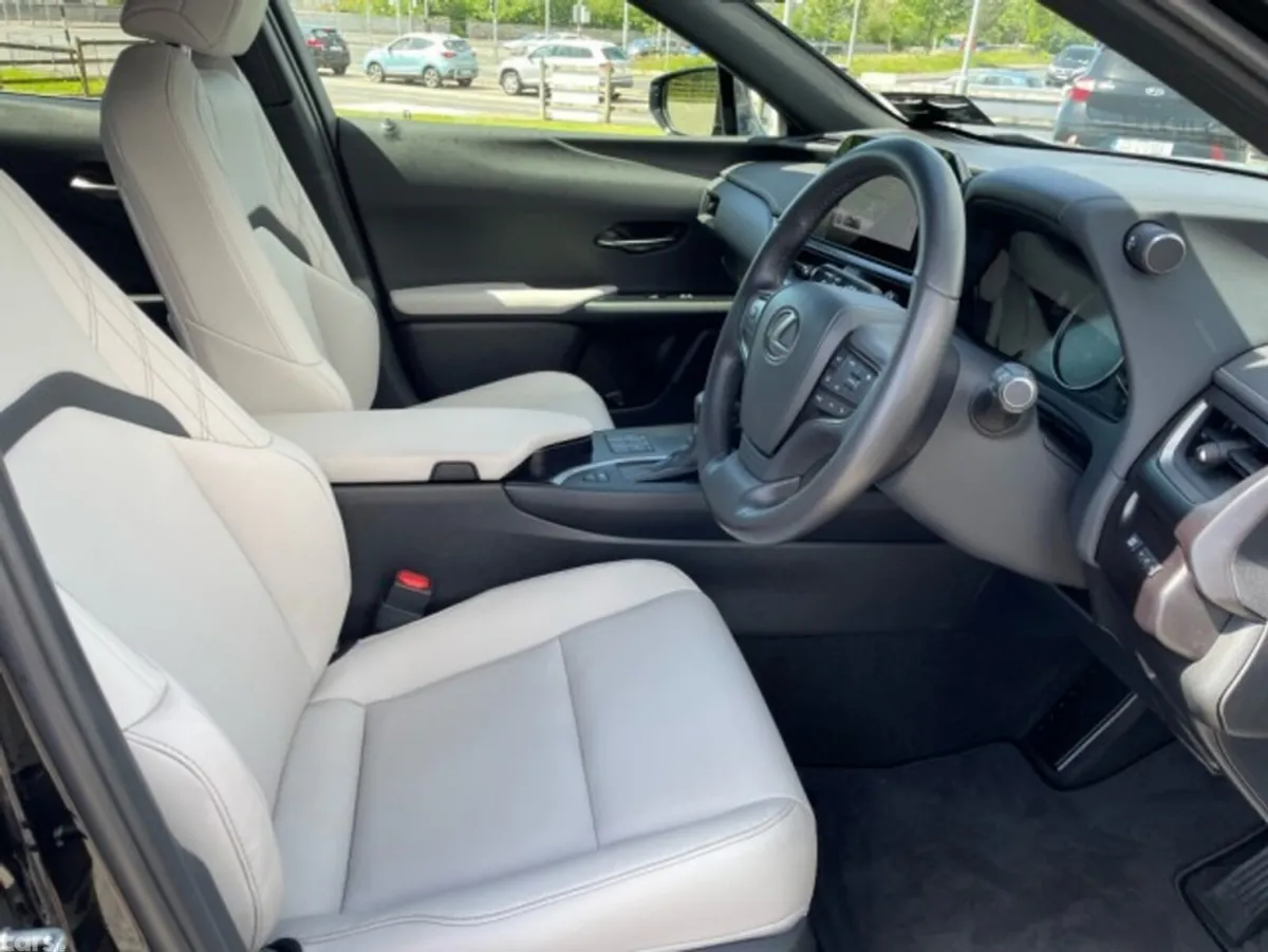 Lexus UX SUV, Petrol Hybrid, 2024, Black