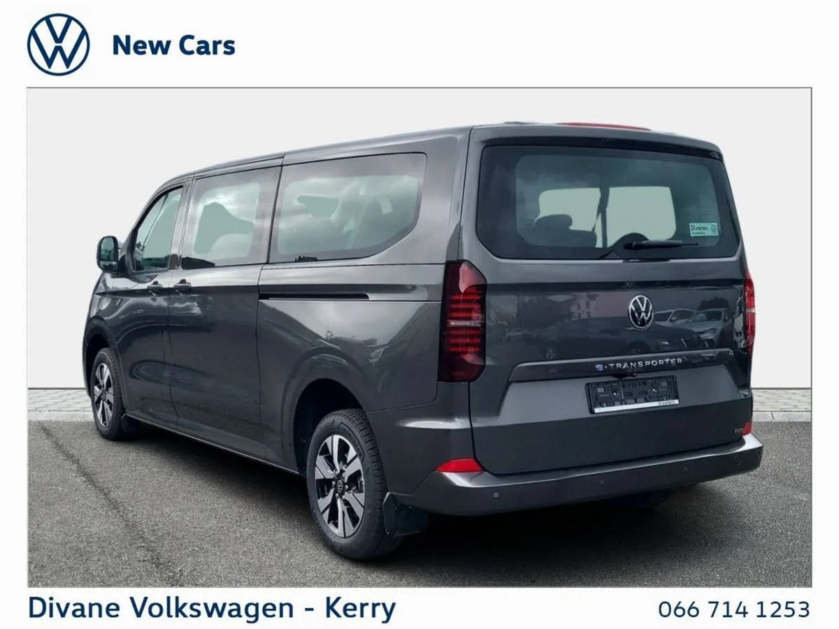 Volkswagen Caravelle MPV, Electric, 2026, Grey