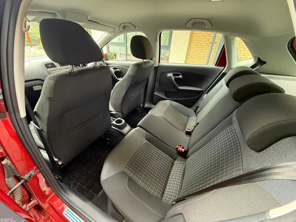 Volkswagen Polo Hatchback, Petrol, 2015, Red