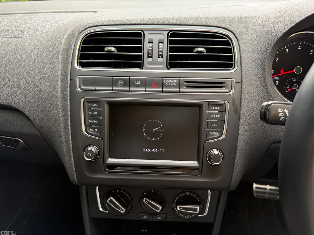 Volkswagen Polo Hatchback, Petrol, 2015, Red