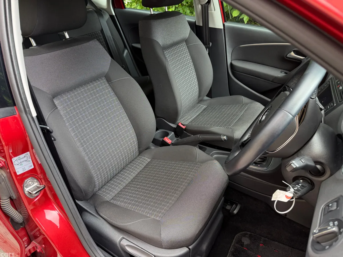 Volkswagen Polo Hatchback, Petrol, 2015, Red