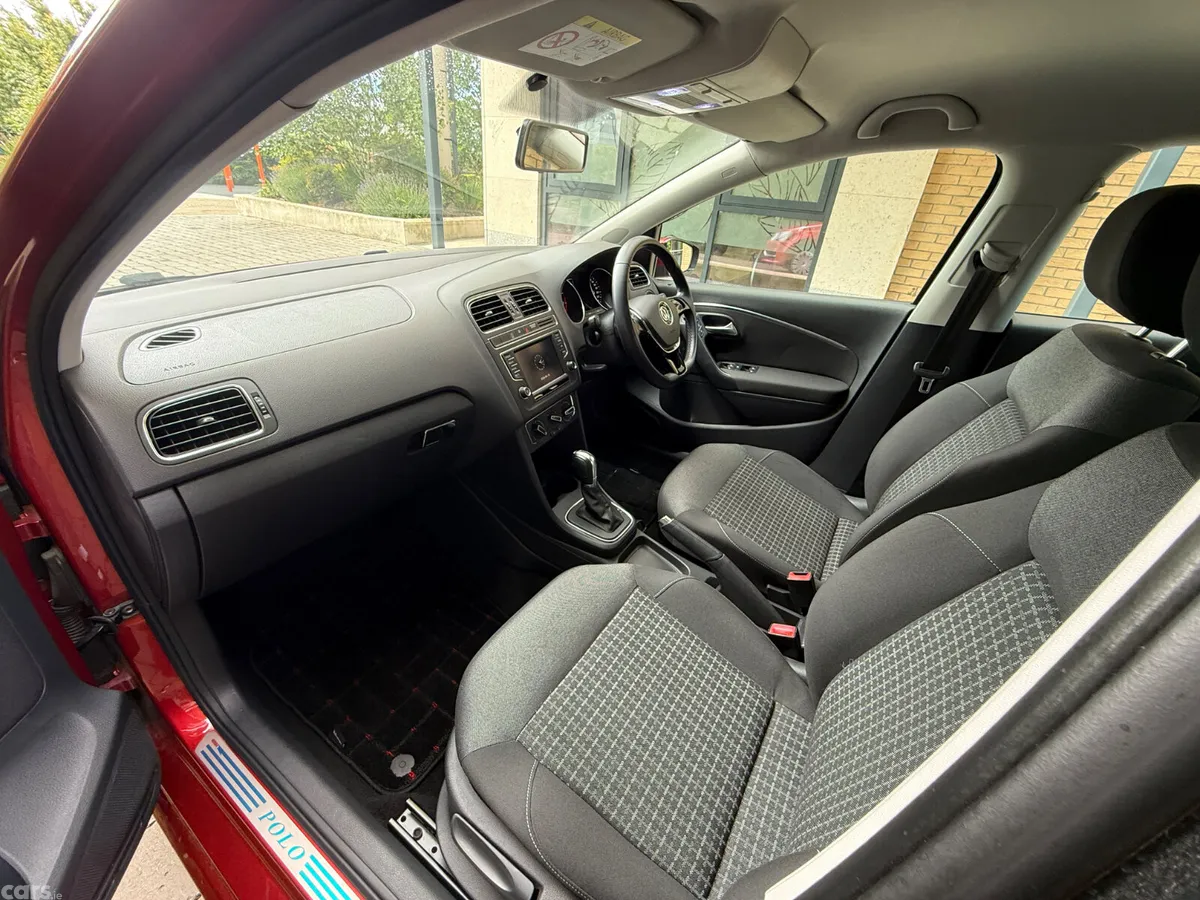 Volkswagen Polo Hatchback, Petrol, 2015, Red