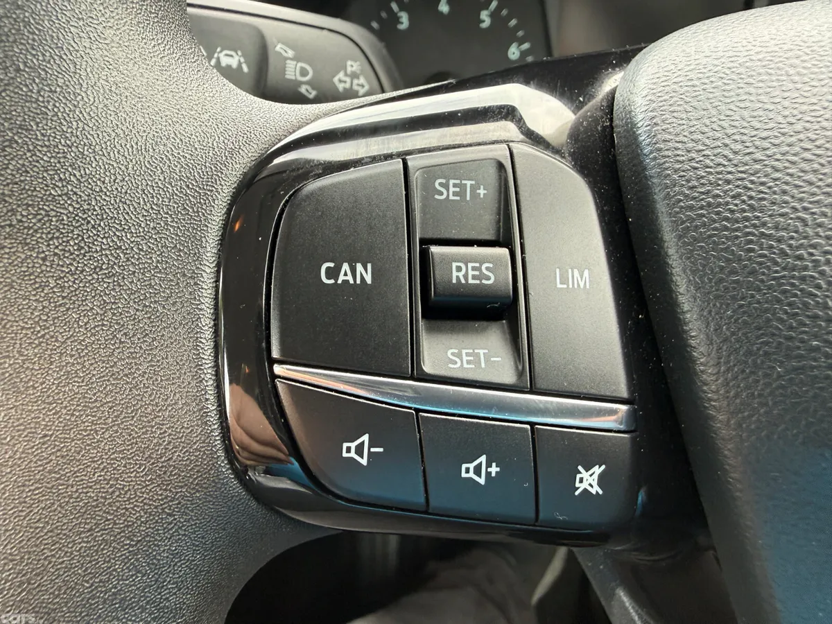 Ford Fiesta Hatchback, Petrol, 2018, Blue