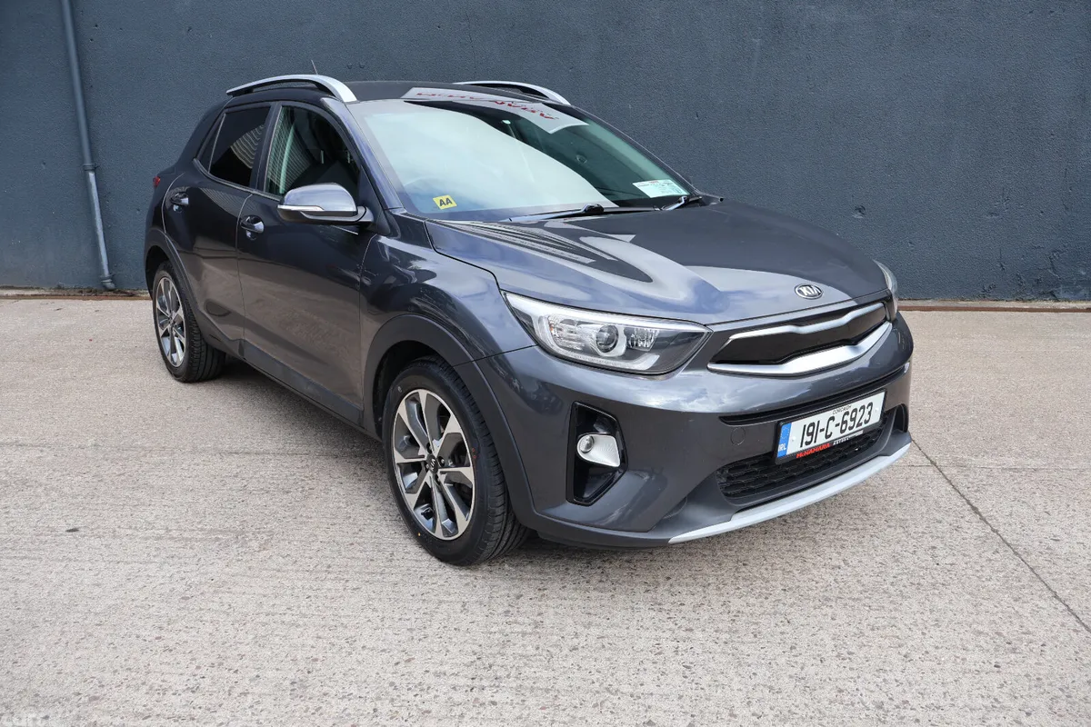Kia Stonic Estate/Jeep, Diesel, 2019, Grey