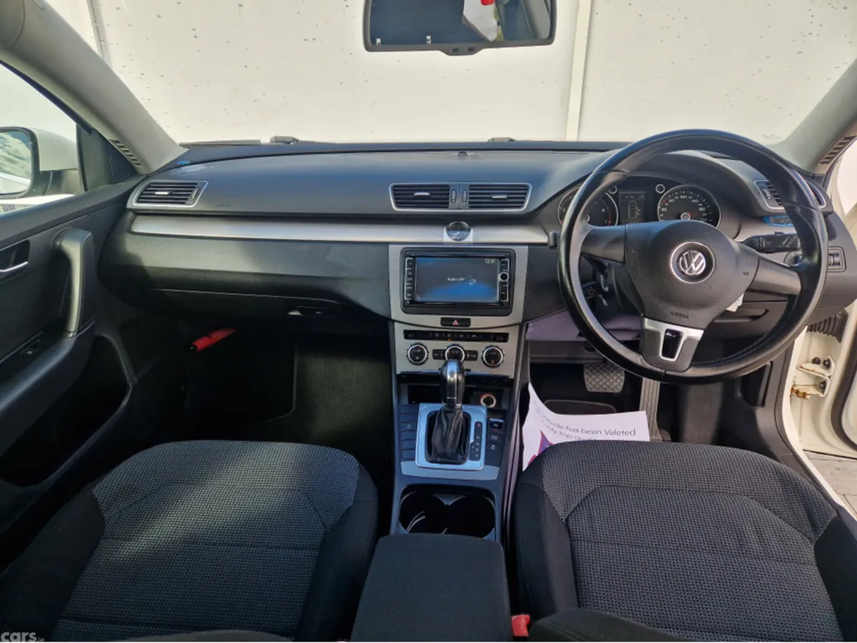 Volkswagen Passat Estate, Petrol, 2014, White