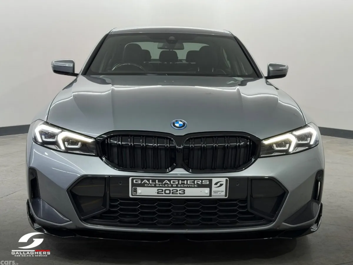BMW 3-Series Saloon, Petrol Plug-in Hybrid, 2023, Grey
