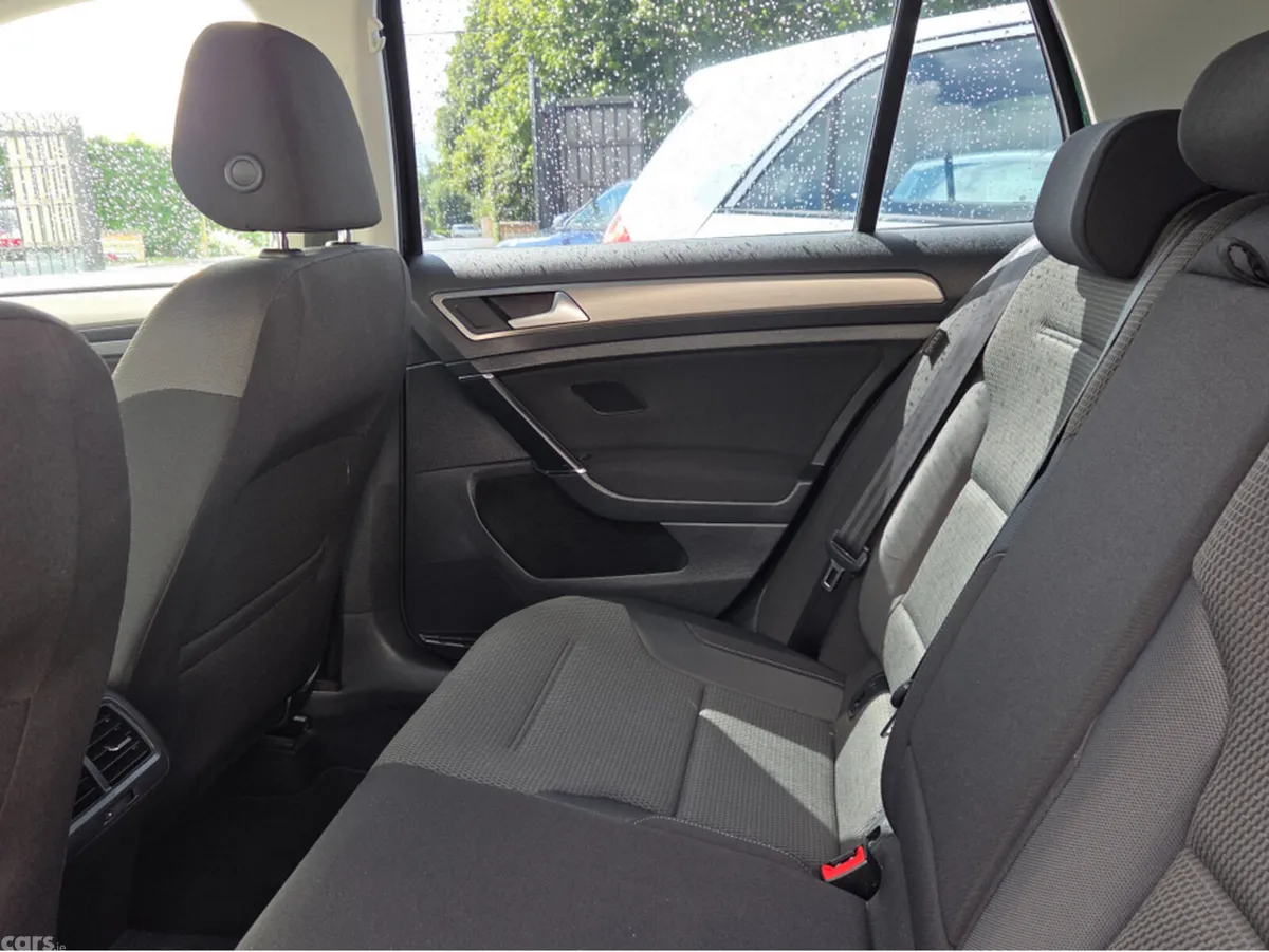 Volkswagen Golf Hatchback, Petrol, 2016, Black