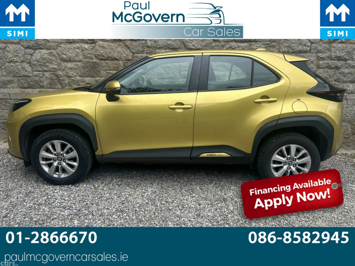 Toyota Yaris Cross Hatchback, Petrol Hybrid, 2024, Yellow