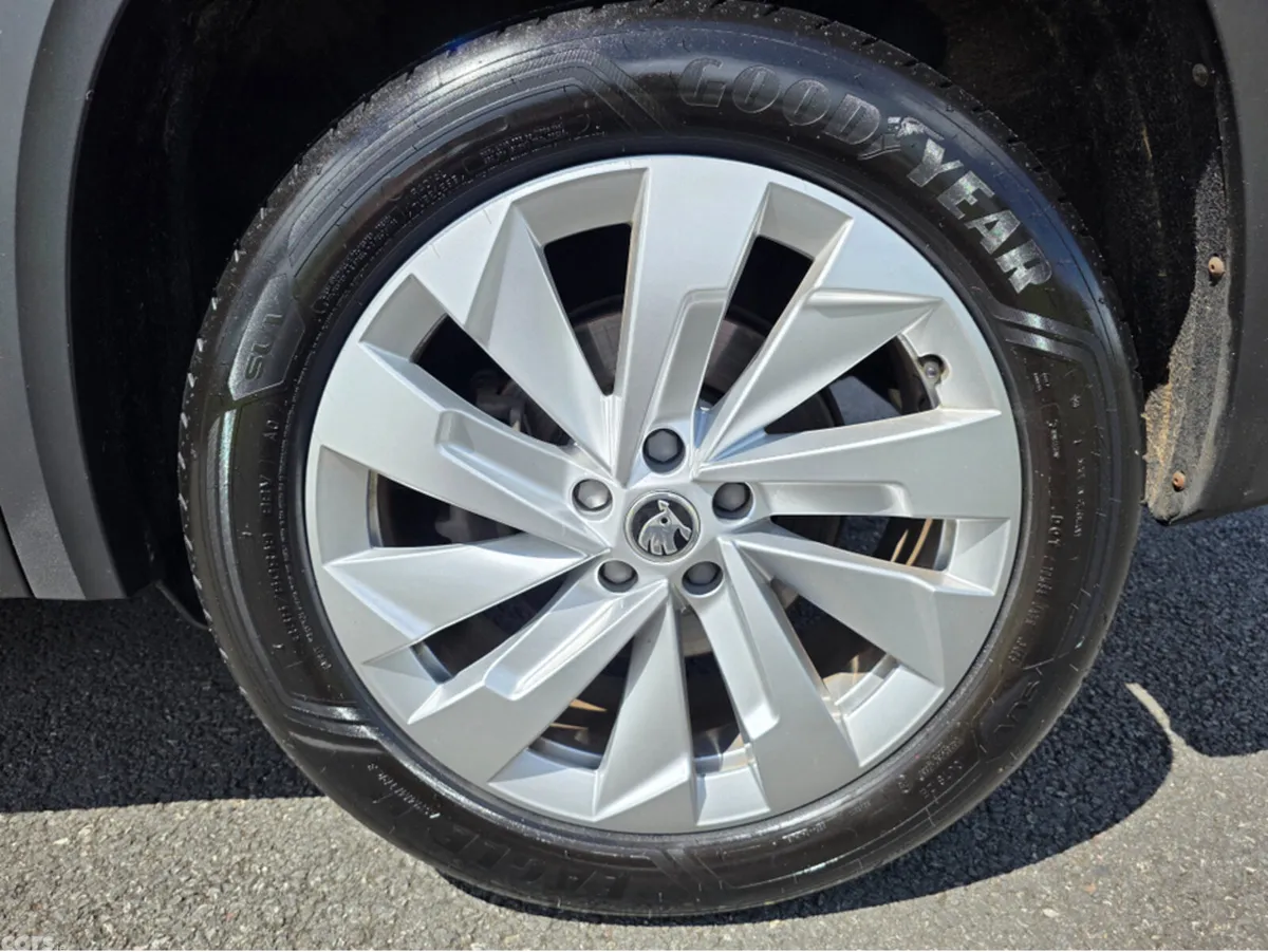 Skoda Kodiaq Estate, Diesel, 2024, Grey