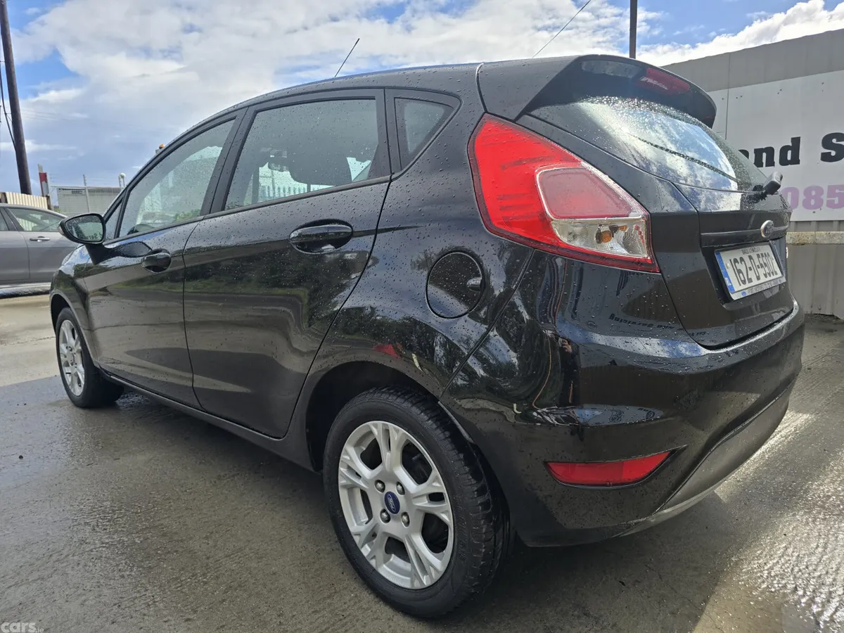 Ford Fiesta Hatchback, Petrol, 2016, Black