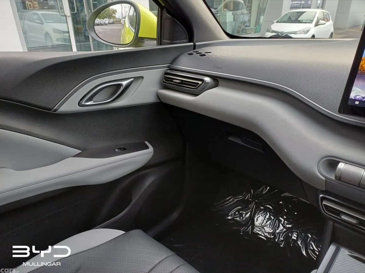 BYD DOLPHIN SURF Hatchback, Electric, 2027, Green