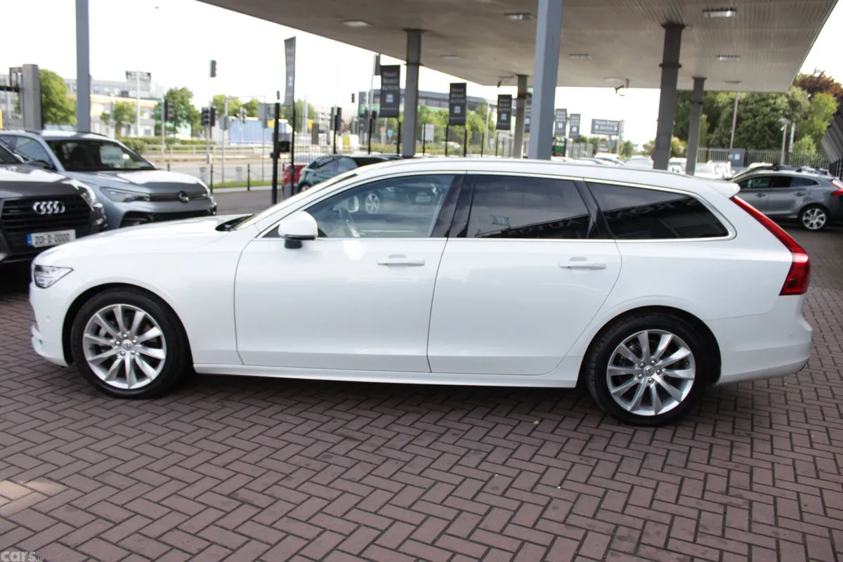 Volvo V90 Estate, Diesel, 2019, White