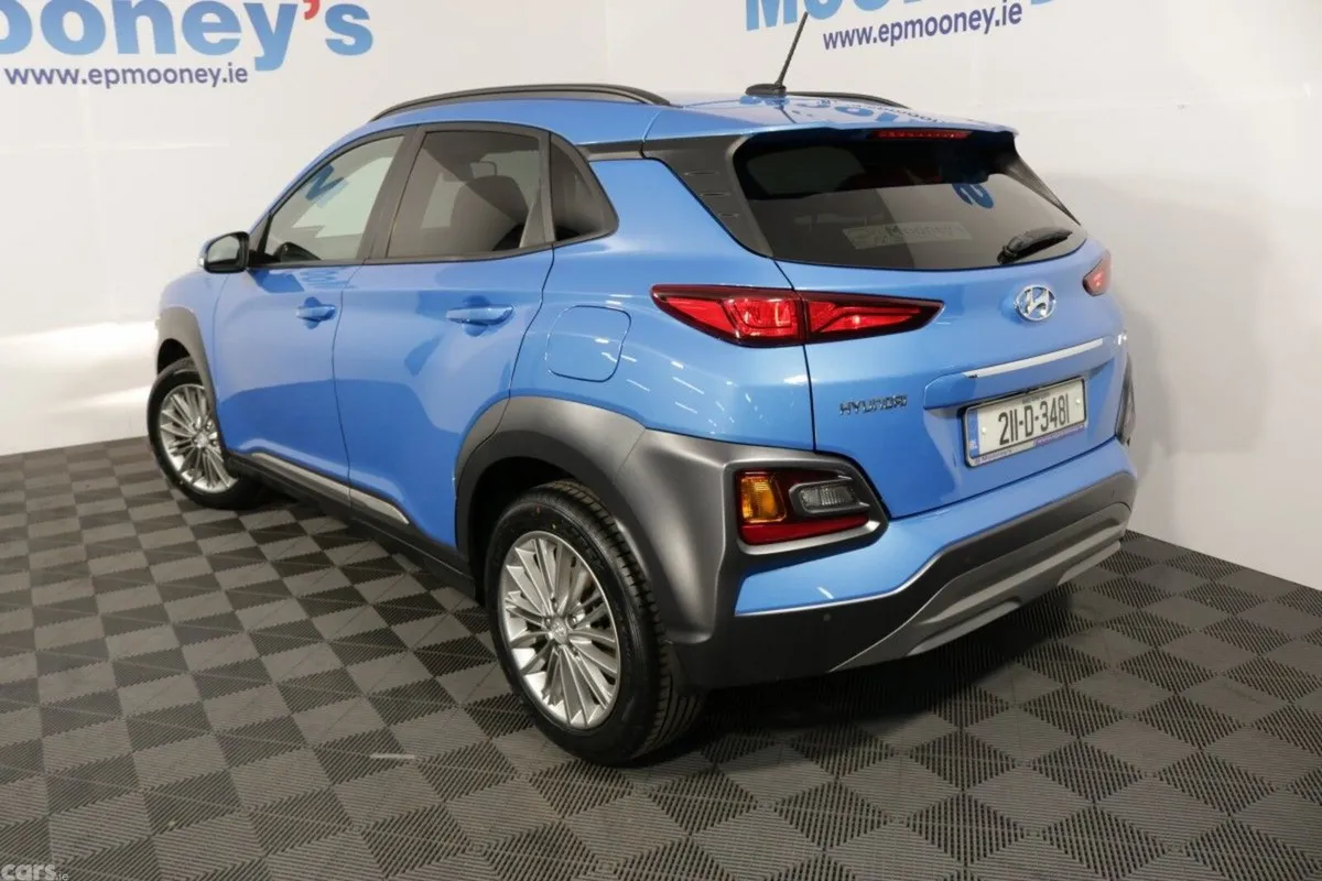 Hyundai KONA SUV, Petrol, 2021, Blue