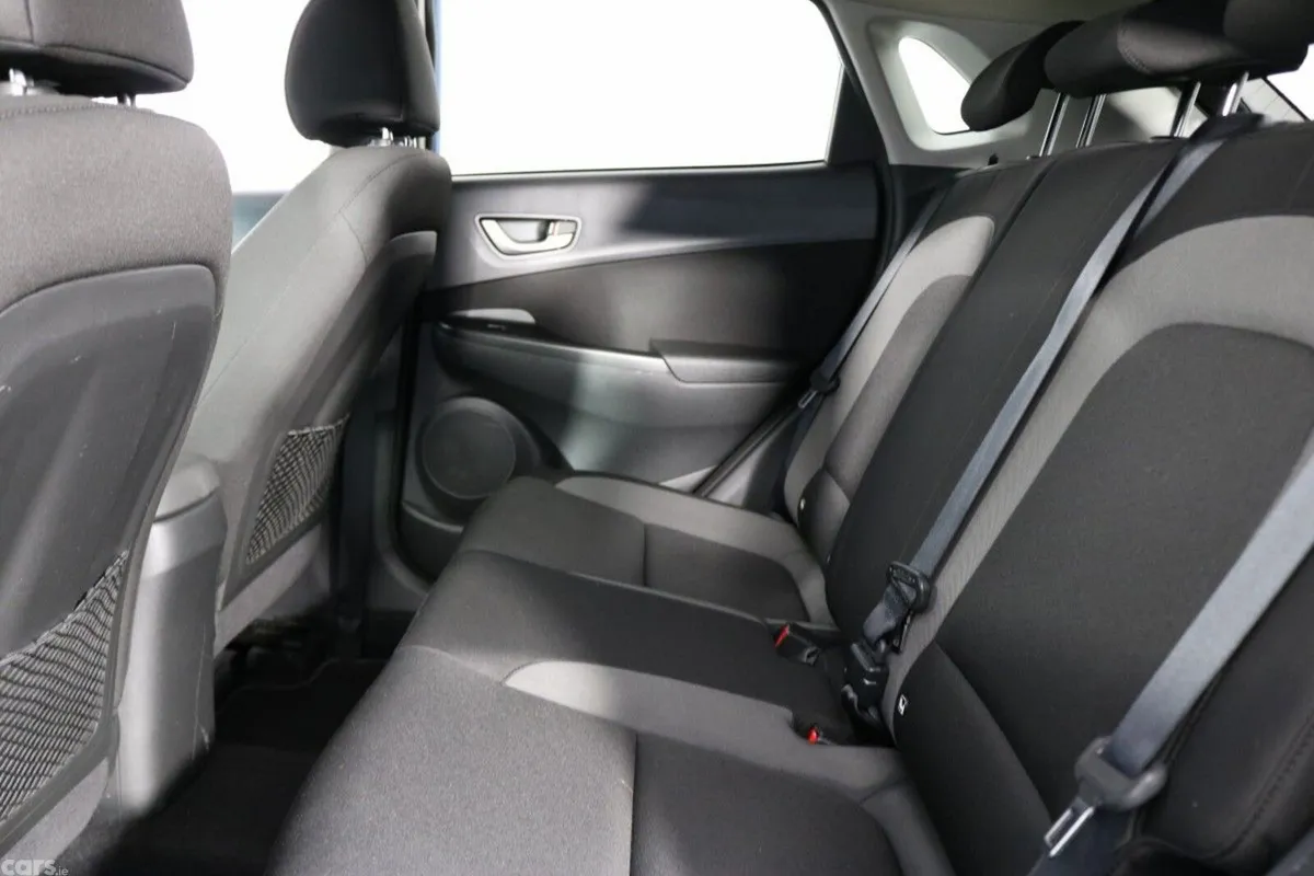 Hyundai KONA SUV, Petrol, 2021, Blue