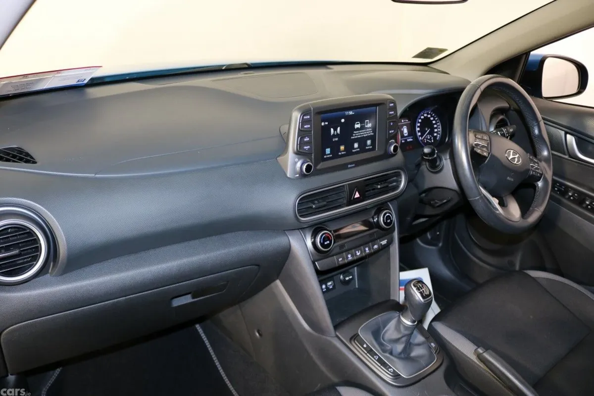Hyundai KONA SUV, Petrol, 2021, Blue