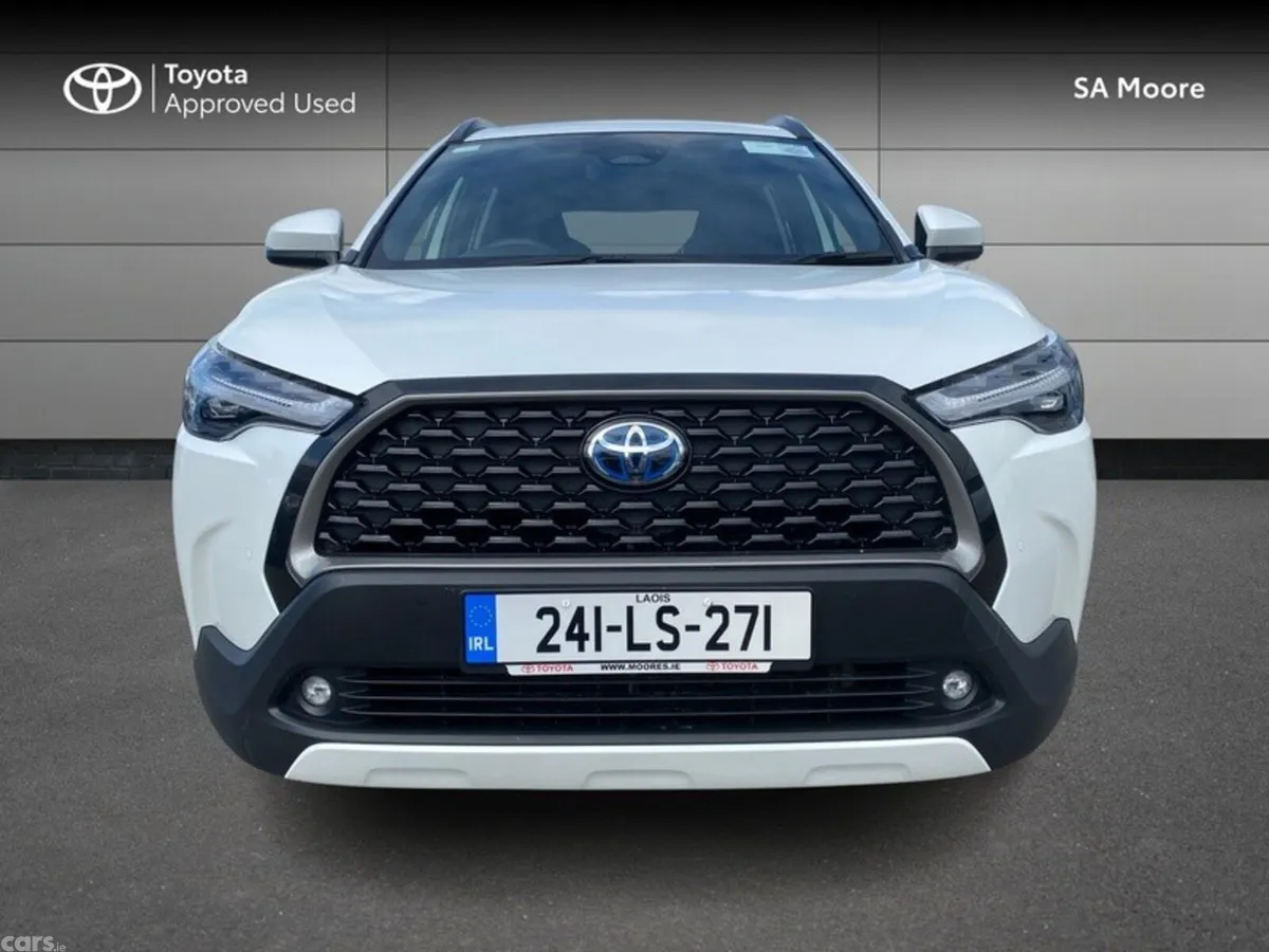Toyota Corolla Cross SUV, Petrol Hybrid, 2024, White