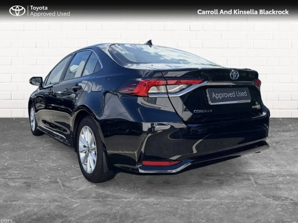Toyota Corolla Saloon, Petrol Hybrid, 2022, Black