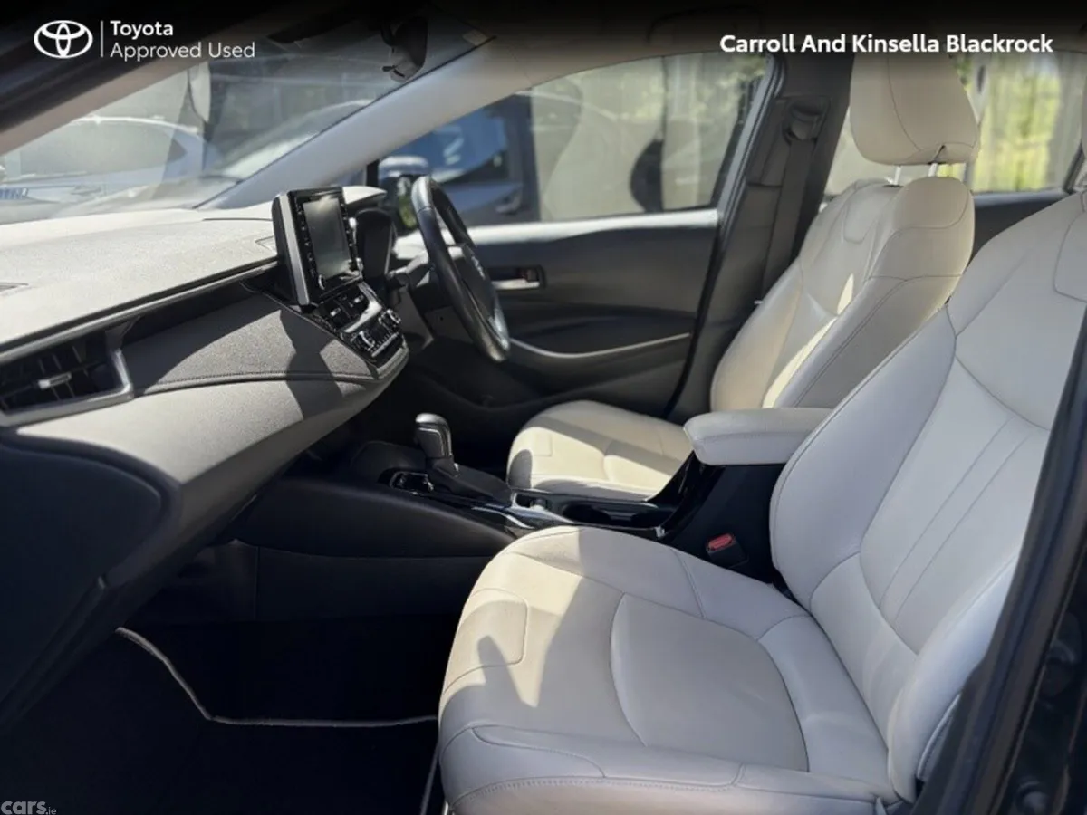 Toyota Corolla Saloon, Petrol Hybrid, 2022, Black