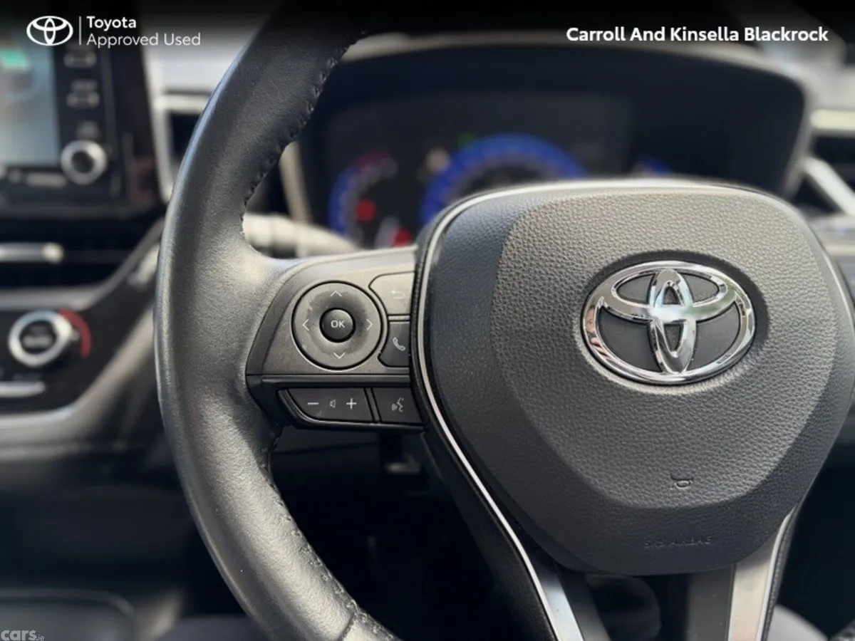 Toyota Corolla Saloon, Petrol Hybrid, 2022, Black