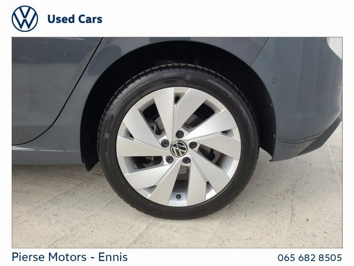 Volkswagen Golf Hatchback, Petrol Hybrid, 2025, Grey