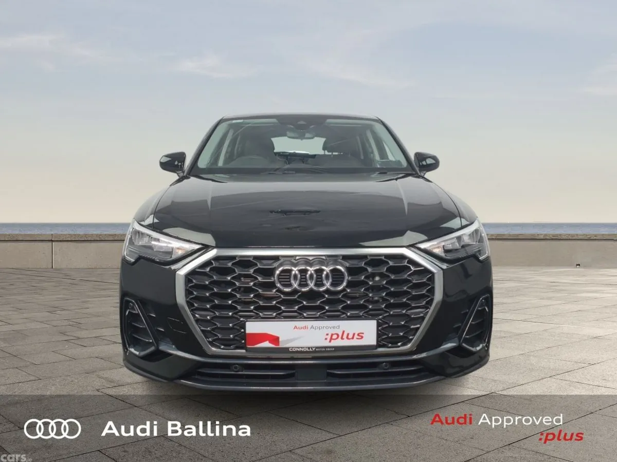 Audi Q3 SUV, Petrol, 2024, Black