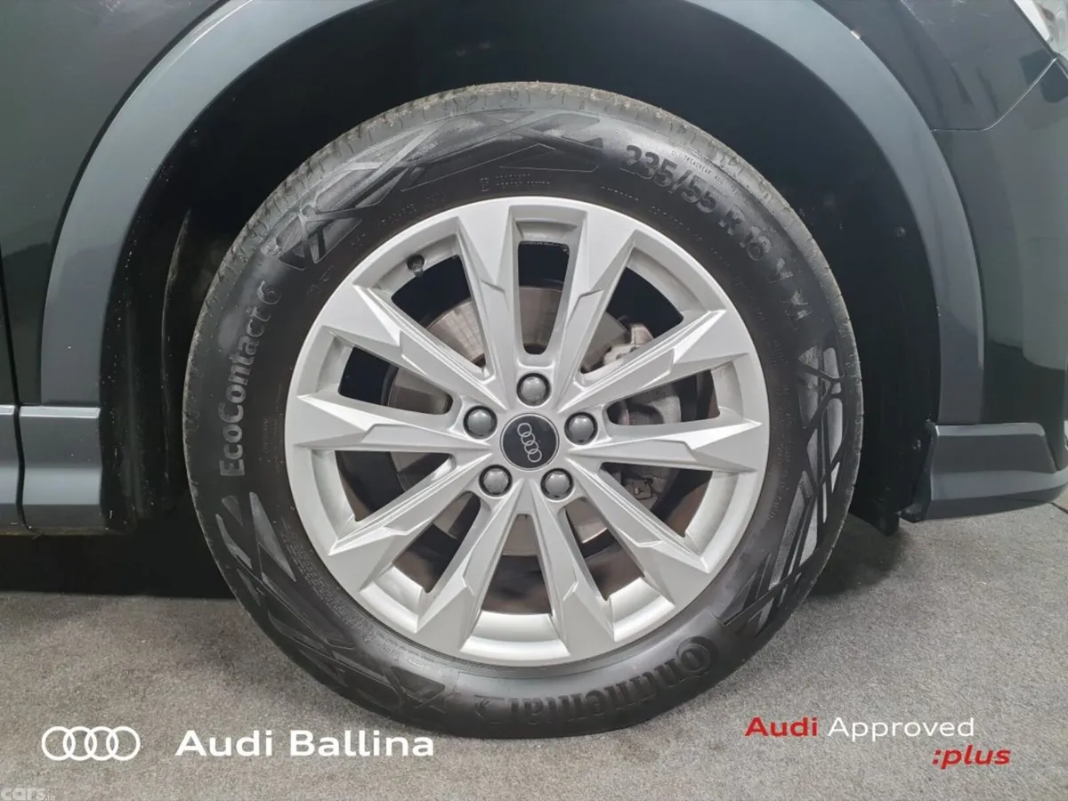 Audi Q3 SUV, Petrol, 2024, Black