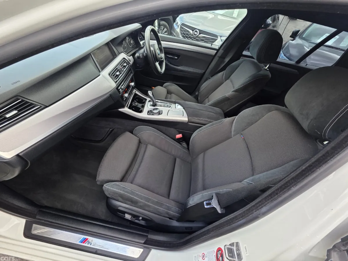 BMW 5-Series Estate, Diesel, 2015, White
