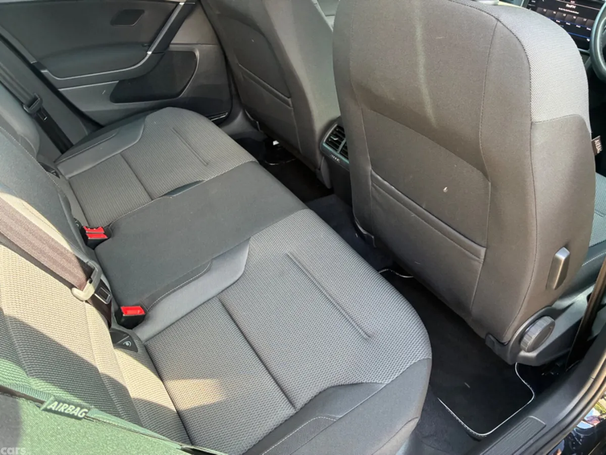 Volkswagen Golf Hatchback, Petrol, 2017, Black