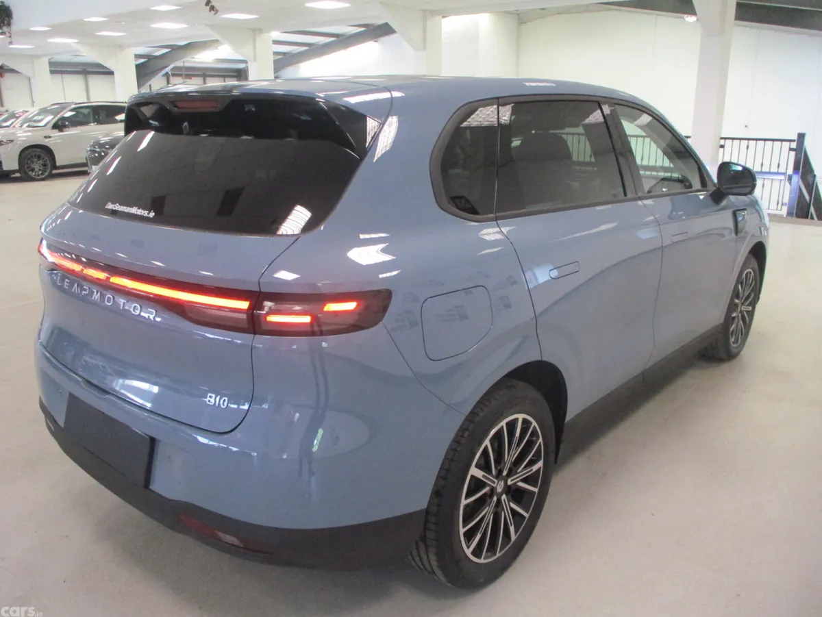 Leapmotor B10 SUV, Petrol Plug-in Hybrid, 2027, Other