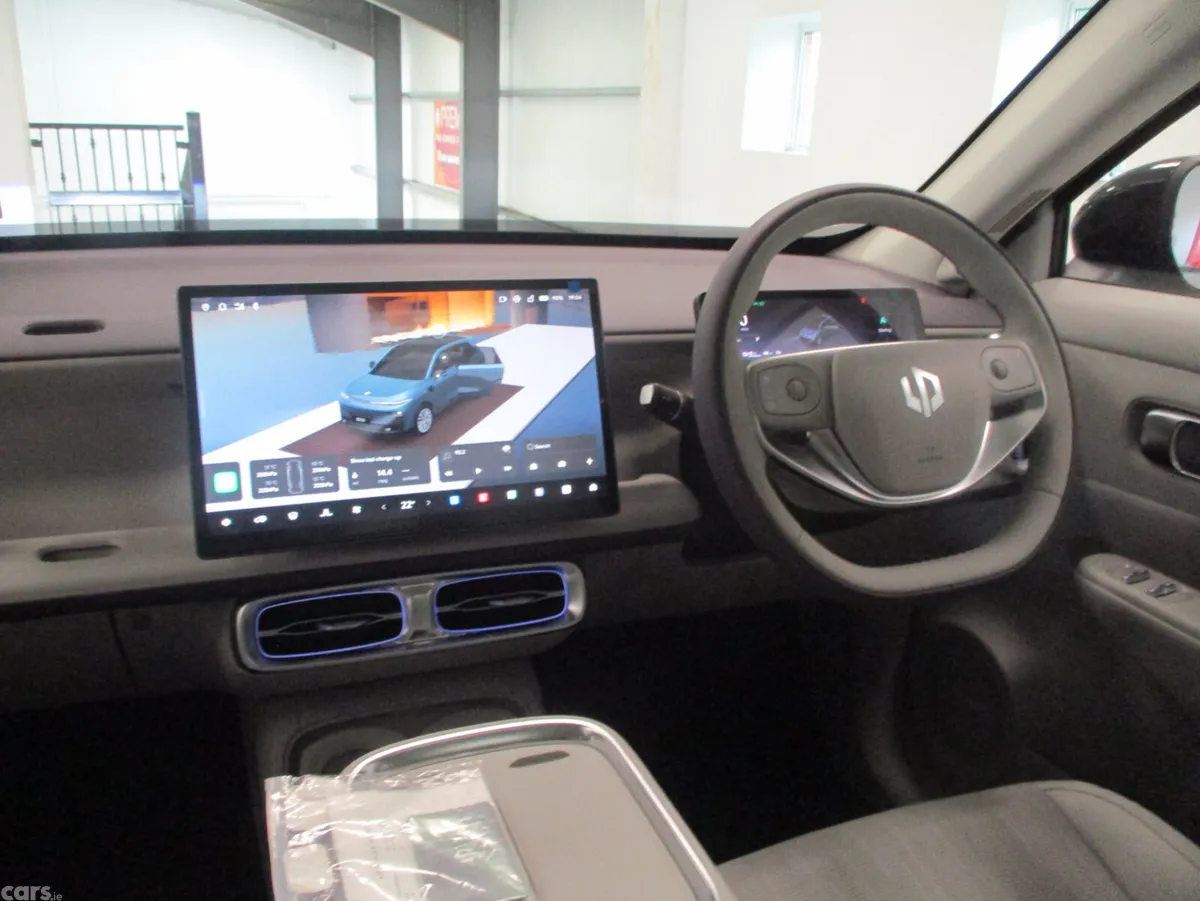 Leapmotor B10 SUV, Petrol Plug-in Hybrid, 2027, Other